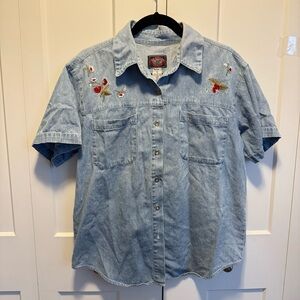 Vintage 90s/Y2K Denim Button-up with Strawberry Embroidery Size M